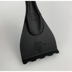 Pampered Chef Grill Pan and Press Scraper Tool 1621 Black Plastic